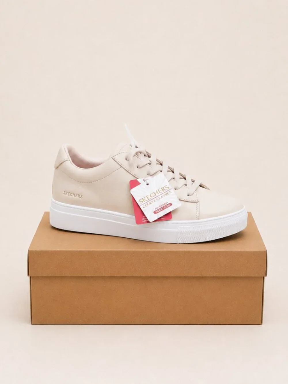 Skechers court classics